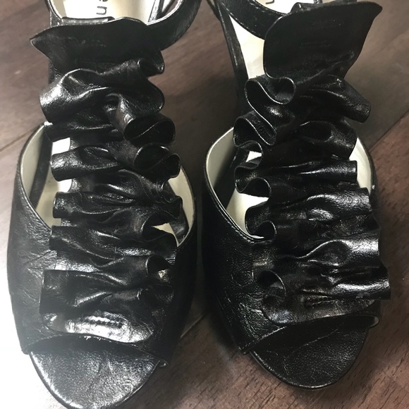 Madden Girl Pettraa - Picture 5 of 8